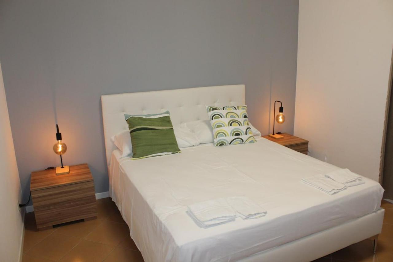 Sicilian Vibes House In Centro Apartment Катания Екстериор снимка