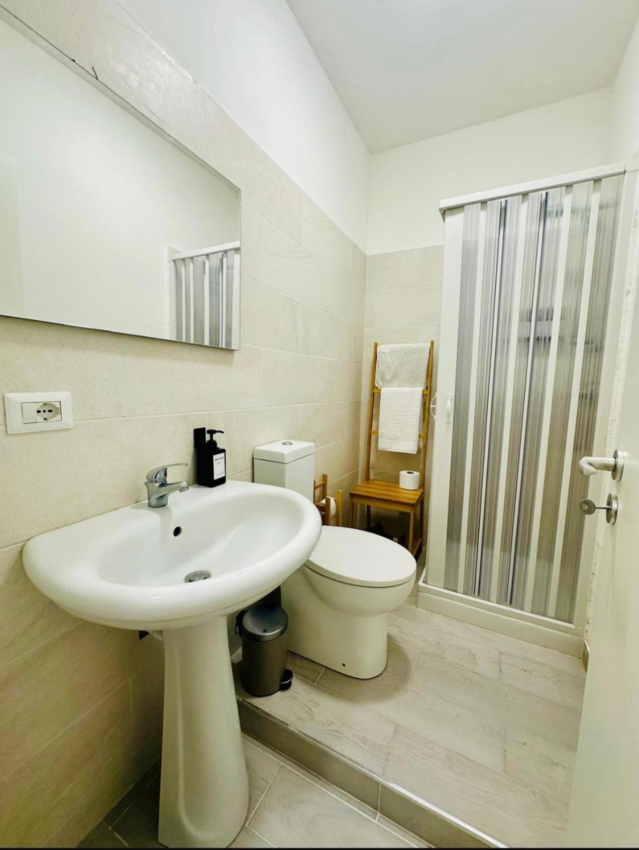 Sicilian Vibes House In Centro Apartment Катания Екстериор снимка